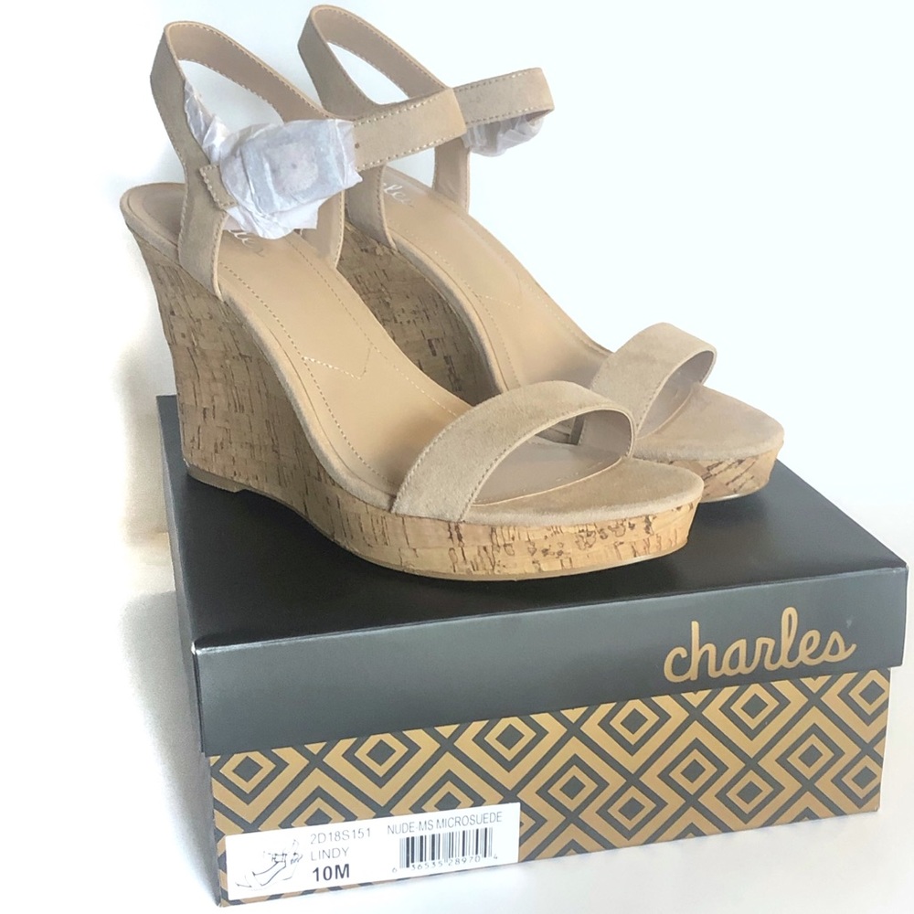 Charles By Charles David Lindy Wedge Size 10 NWT